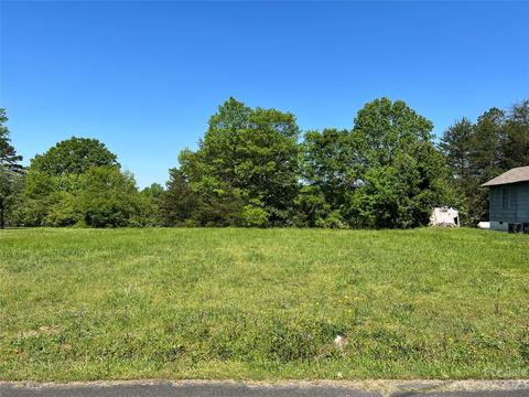 00 Mayo 1718 St #17/18, Badin, NC 28009