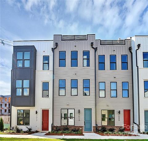 7013 Louie Ln, Charlotte, NC 28203