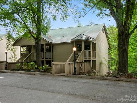 160 Whitney 8 Blvd #8, Lake Lure, NC 28746