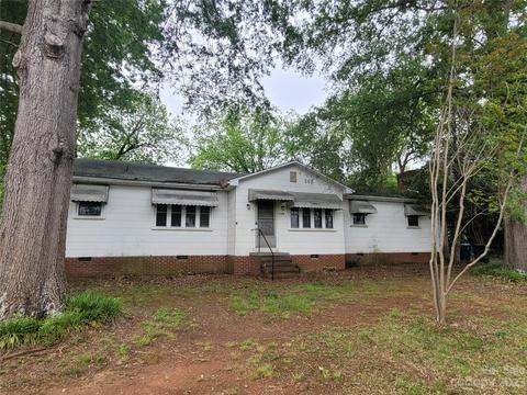 330 Holly Ave, Salisbury, NC 28147