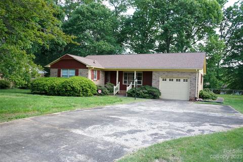 726 Upper Spencer Mountain Rd, Stanley, NC 28164