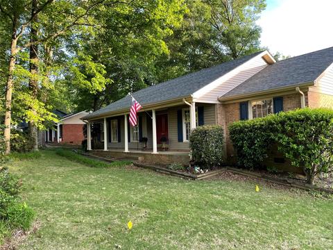 7418 Marlbrook Dr, Charlotte, NC 28212