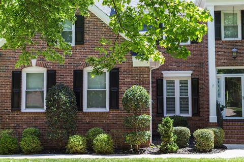 20836 Decora Dr, Cornelius, NC 28031 photo 2