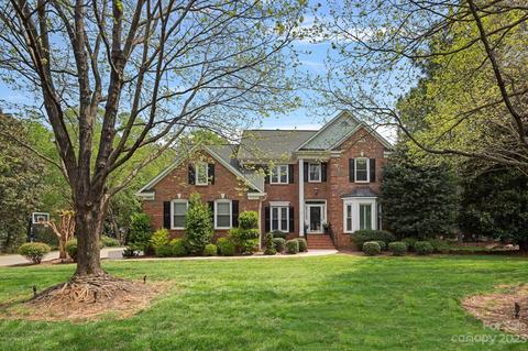 20836 Decora Dr, Cornelius, NC 28031