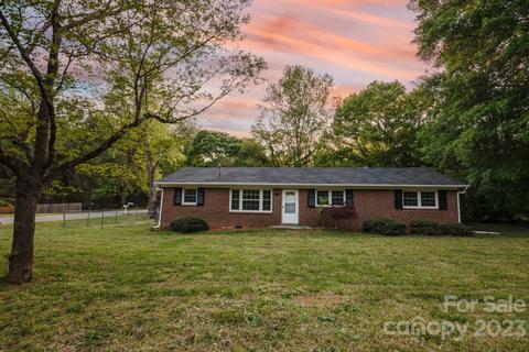 4818 Chapel Grove Rd, Gastonia, NC 28052