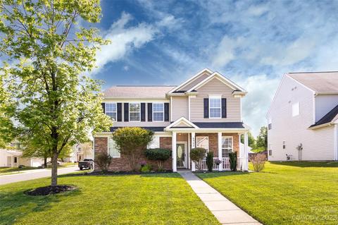 6902 Sequoia Hills Dr, Harrisburg, NC 28075