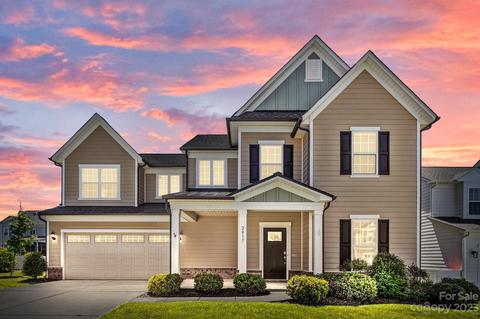 2017 Sugaree Commons Dr, Fort Mill, SC 29715