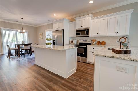 109 Hillcrest St, Shelby, NC 28152