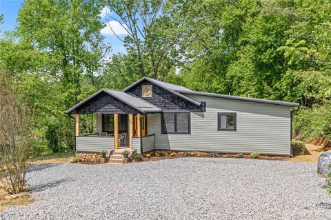 23 G T Dr, Candler, NC 28715