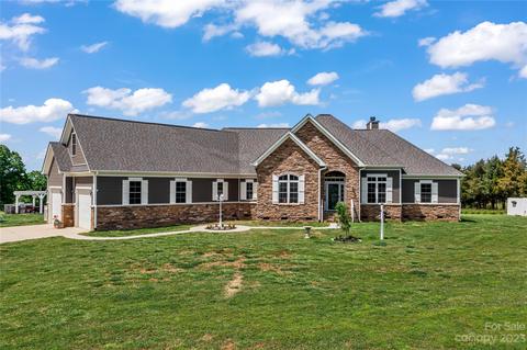 116 Layin Low Ln, Statesville, NC 28625