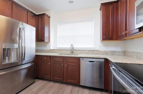 968 Copperstone Ln, Fort Mill, SC 29708 photo 5