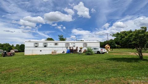 118 Kenway Dr, Woodleaf, NC 27054