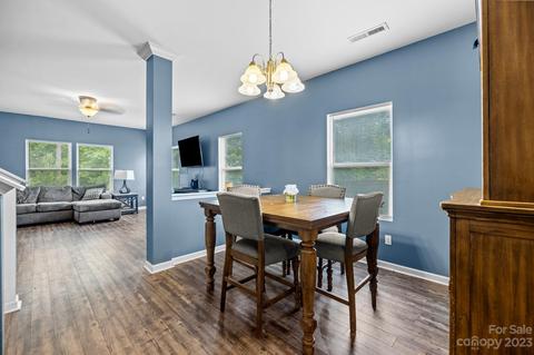 2405 Grinstead Ct, Clover, SC 29710 photo 7