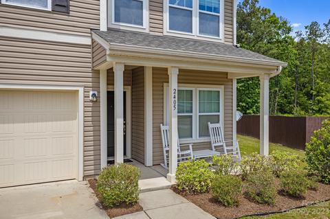 2405 Grinstead Ct, Clover, SC 29710 photo 4