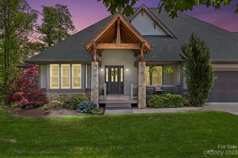 53 Lake Vista Dr, Fletcher, NC 28732