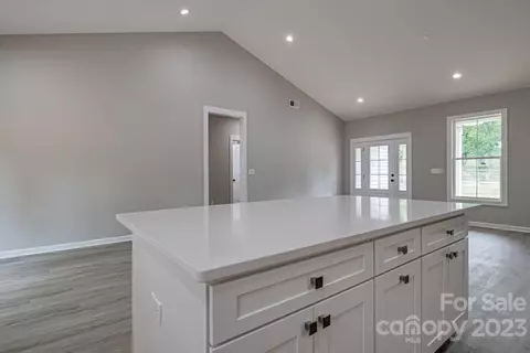 1875 Sardis Dr, Lancaster, SC 29720 photo 8