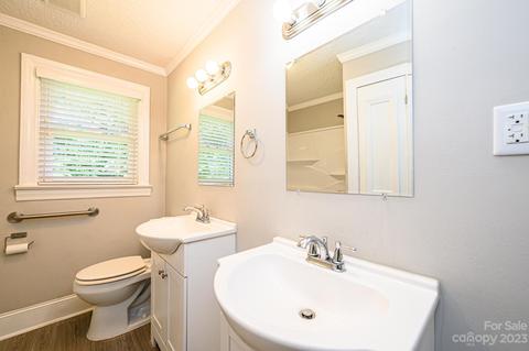 1007 E Klutz St, Maiden, NC 28650 photo 24