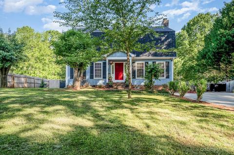 8808 Glencroft Rd, Mint Hill, NC 28227