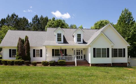2106 Dolly Rose Dr, York, SC 29745