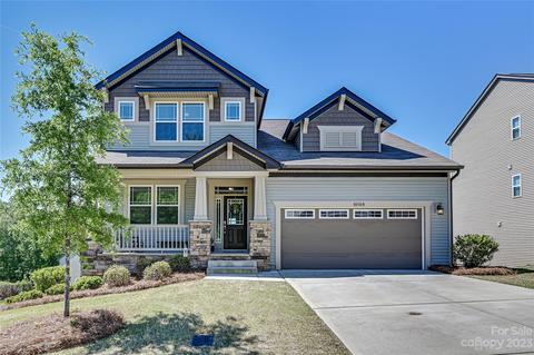 10109 Castlebrooke Dr, Concord, NC 28027