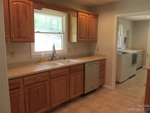 157 Gettysburg Dr, Sylva, NC 28779 photo 14