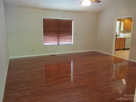 157 Gettysburg Dr, Sylva, NC 28779 photo 10