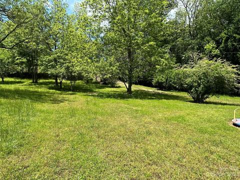 7051 Catledge Dr, Kershaw, SC 29067