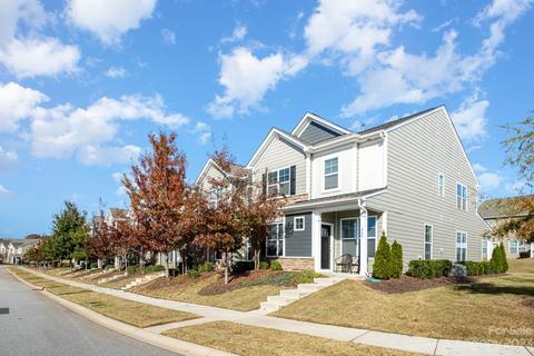 945 Pennington Dr, Lancaster, SC 29720 photo 3