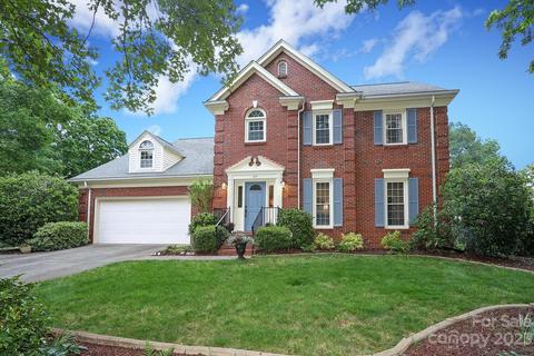 127 Savannah Dr, Matthews, NC 28105