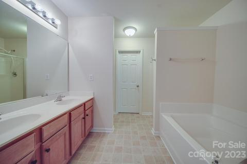 1919 Travertine Ln, Fort Mill, SC 29708 photo 19