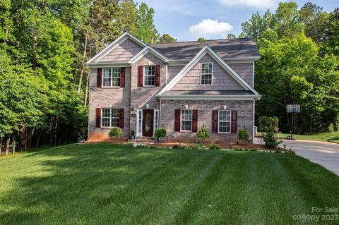 15438 Logan Grove Rd, Charlotte, NC 28227