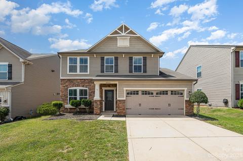 10925 Tailwater St, Davidson, NC 28036