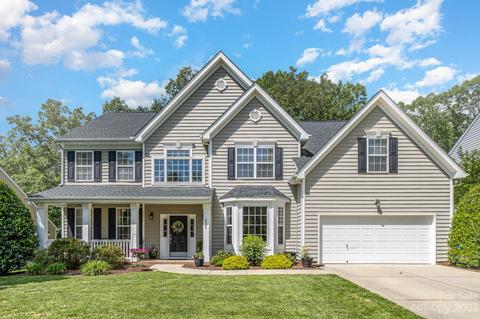 6743 Olde Sycamore Dr, Mint Hill, NC 28227