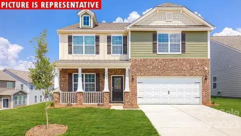 159 Scotsway Ct, Troutman, NC 28166