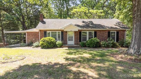 8150 North Dr, Mount Pleasant, NC 28124