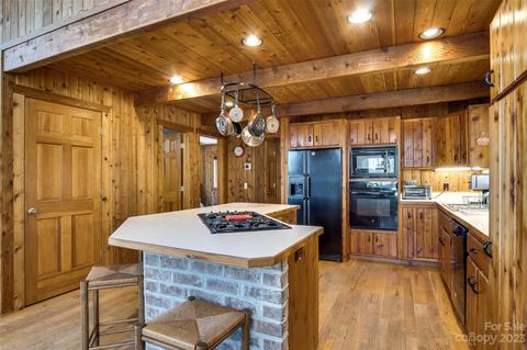 4295 Greenspire Dr, Sylva, NC 28779 photo 6