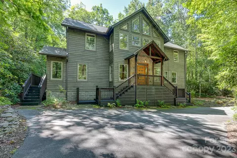 4 Larkspur Ln, Cleveland, SC 29635