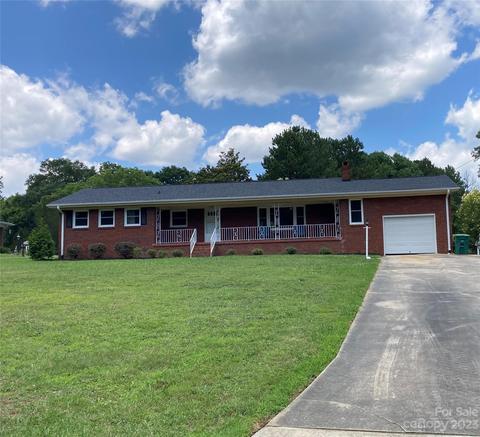 489 Allenton St, Norwood, NC 28128