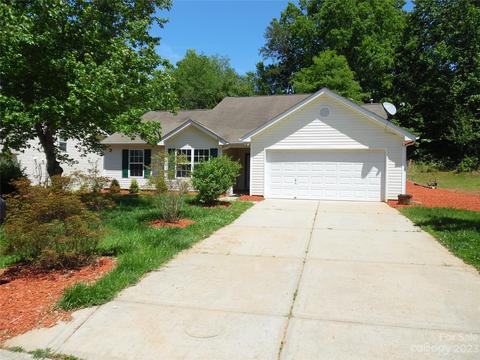 1808 Wagner Pointe Dr, Conover, NC 28613