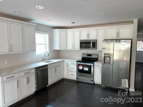 950 Smith Waldrop Rd, Mill Spring, NC 28756 photo 5