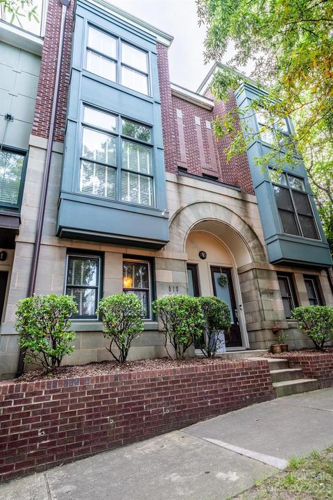 610 E 10th St, Charlotte, NC 28202
