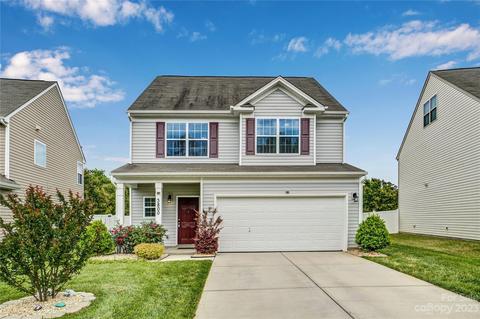 3800 Ernie Dr, Charlotte, NC 28269