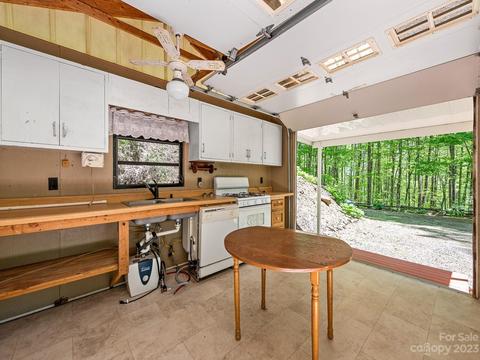 79 Sound Forest Ln, Franklin, NC 28734 photo 33