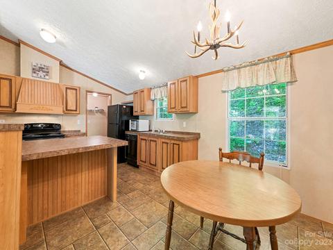 79 Sound Forest Ln, Franklin, NC 28734 photo 20