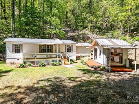 79 Sound Forest Ln, Franklin, NC 28734