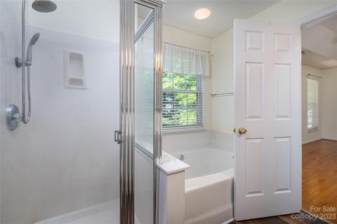 7904 Mariners Pointe Cir, Denver, NC 28037 photo 17