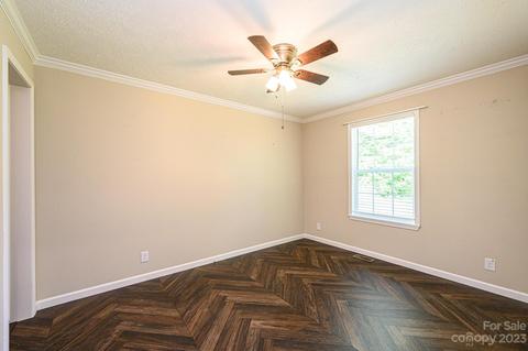 104 Poteat Dr, Morganton, NC 28655 photo 17
