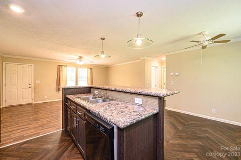 104 Poteat Dr, Morganton, NC 28655 photo 11