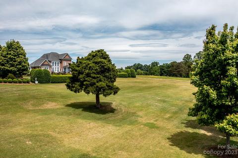 3764 Rock Bridge Dr NE, Conover, NC 28613