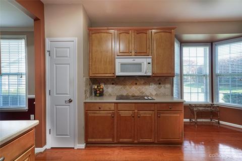 662 Amethyst Cir, Fort Mill, SC 29708 photo 14